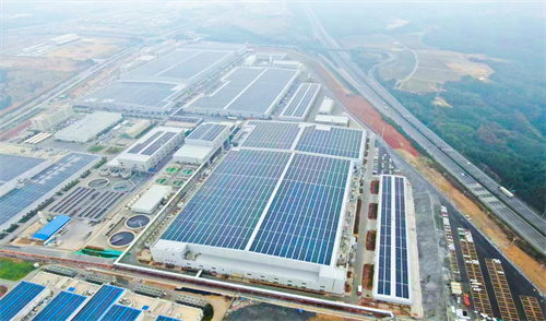 云南29.4MW彩鋼瓦光伏電站竣工 邁貝特攜手晶澳構建綠色生態